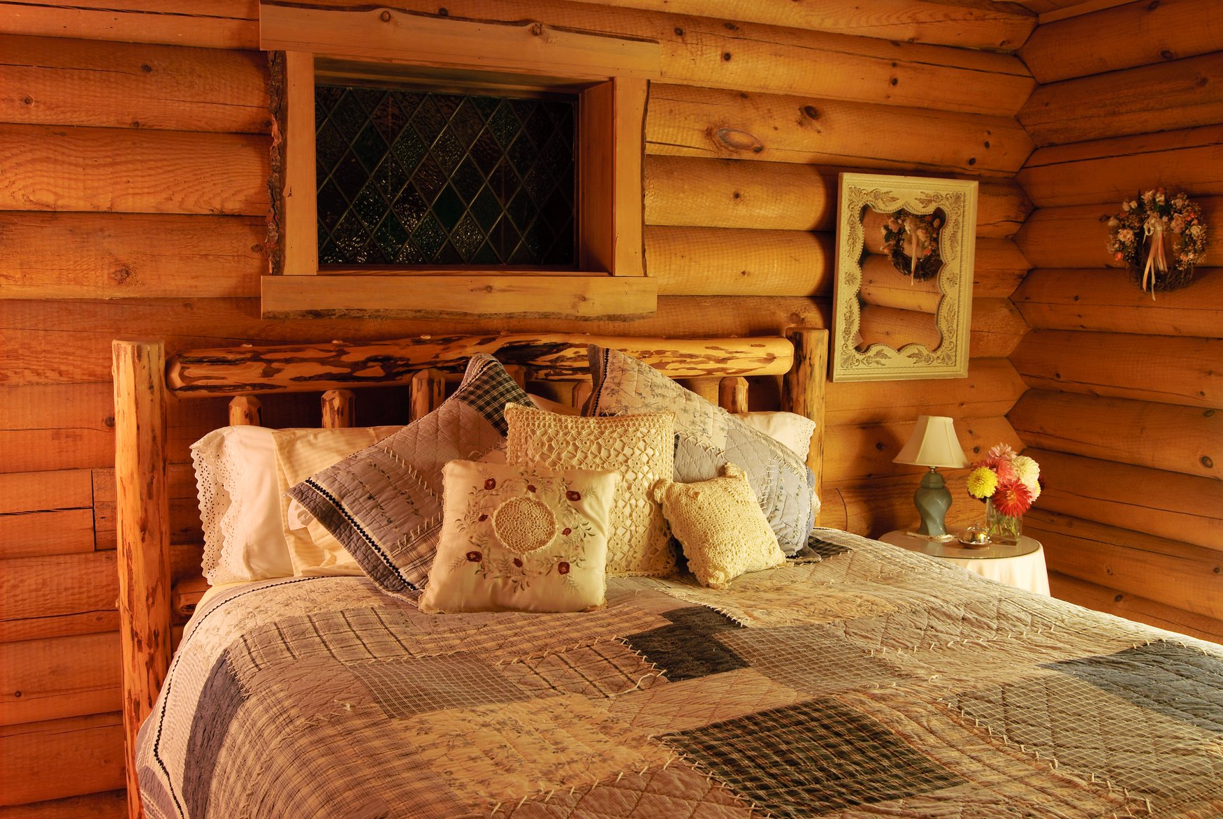 Log Cabin Bedroom